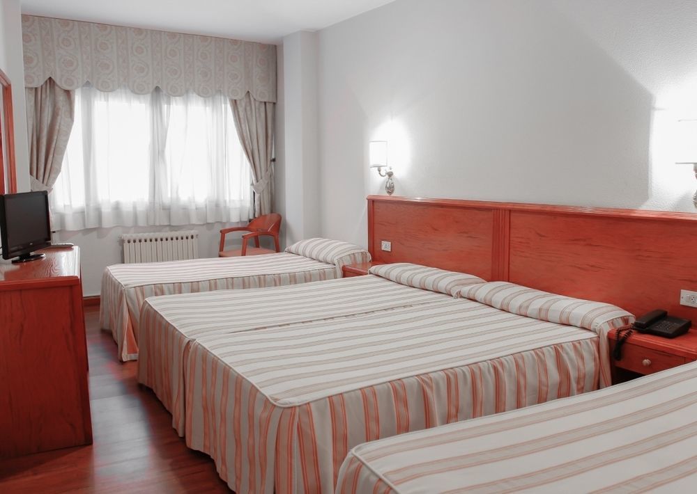 Hotel Maycar La Corogne Extérieur photo