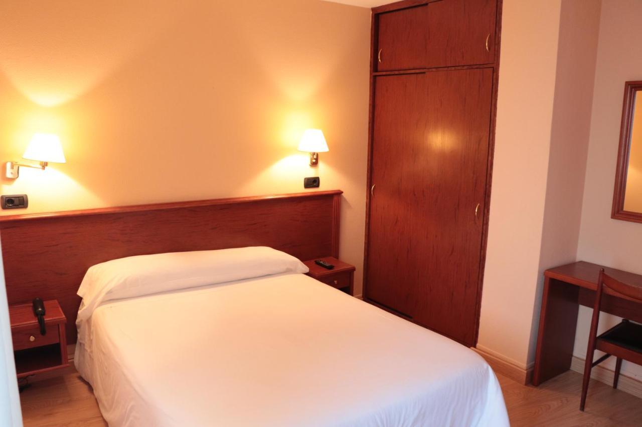 Hotel Maycar La Corogne Extérieur photo